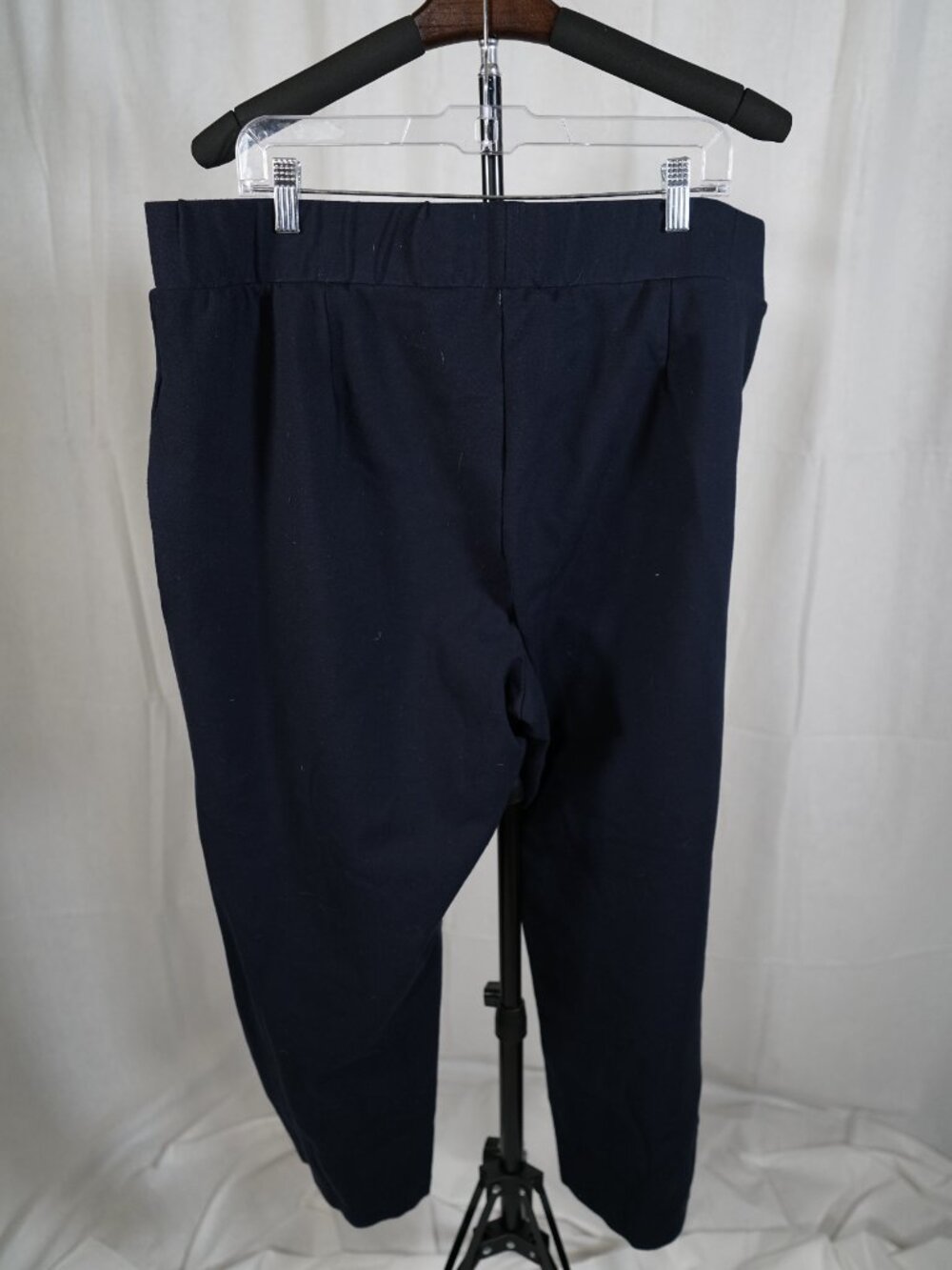 Universal Standard Navy Stretch Pull-On Pants Slim Tapered Ankle Classic Office - Picture 3 of 7
